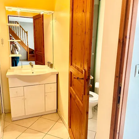 Le Clos De La Vallee Bellengreville  Room photo