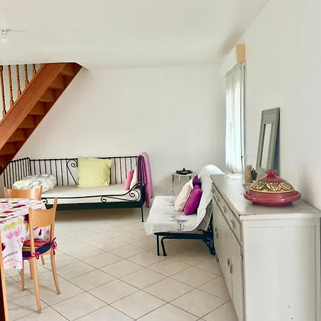 Le Clos De La Vallee Bellengreville  Room photo